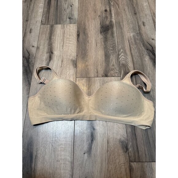 Bali Comfort Revolution Womens Padded Wirefree Bra 42D Beige Nylon Spandex Smoot - Picture 1 of 5